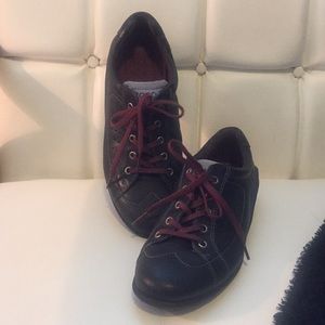 Ecco Oxford sneaker